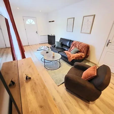 Дом отдыха Le Repos Maison 6 Couchages Avec Jardin Prive Loubajac